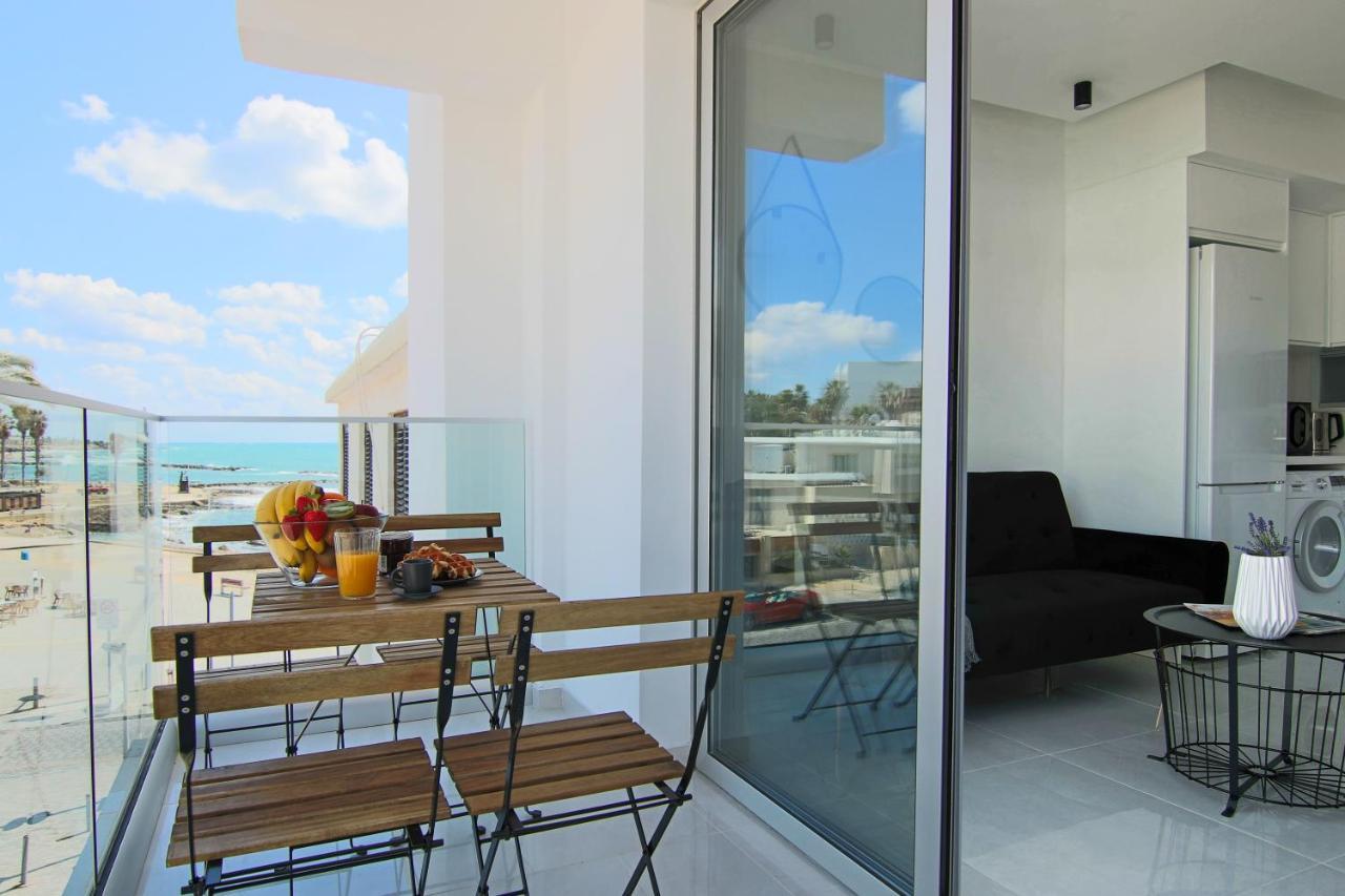 Phaedrus Living Seaside Luxury Flat Athina 108 Apartment